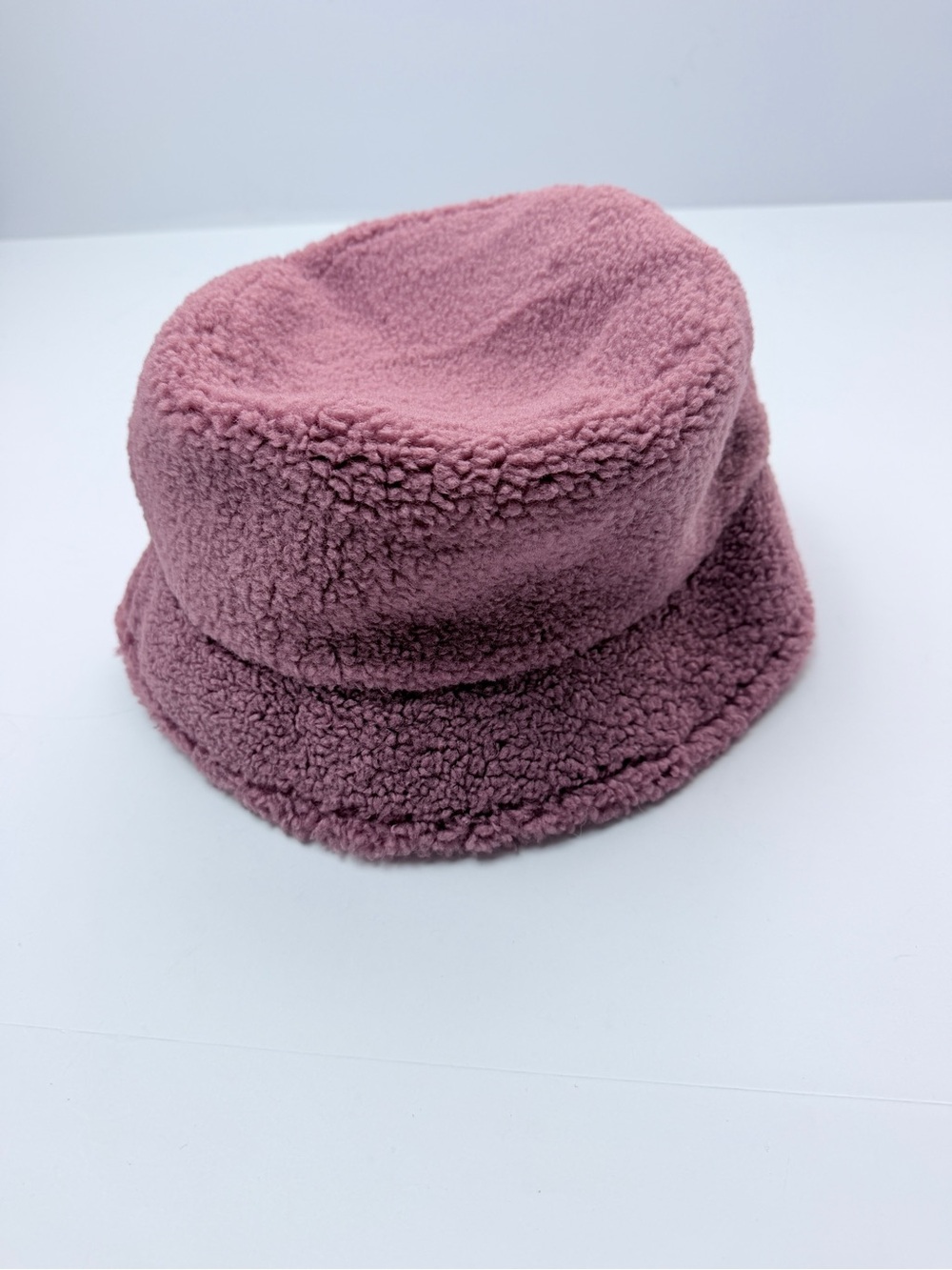 Lucky Brand Women’s Pink Sherpa Teddy Fleece Bucket Hat NWT Cozy Winter Boho